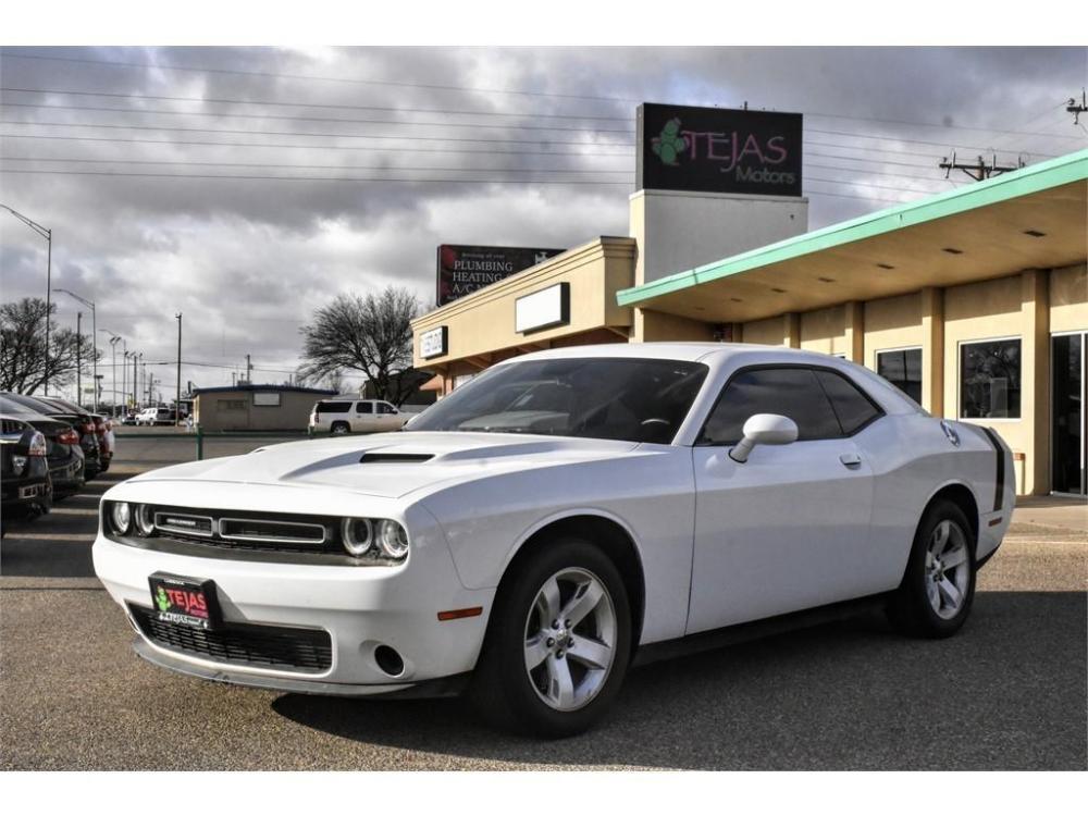 2016 WHITE /BLACK Dodge Challenger 2dr Cpe SXT (2C3CDZAG9GH) with an ENGINE; 3.6L V6 24V VVT engine, A/T transmission, located at 3701 Avenue Q, Lubbock, 79412, (806) 762-3556, 33.560417, -101.855019 - Photo #1