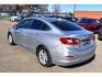 2017 SILVER /BLACK Chevrolet Cruze 4dr Sdn 1.4L LT w/1SD (1G1BE5SM0H7) with an ENGINE, 1.4L TURBO DOHC 4-CYLINDER DI engine, 6-SPEED AUTOMATIC transmission, located at 3701 Avenue Q, Lubbock, 79412, (806) 762-3556, 33.560417, -101.855019 - Photo #3