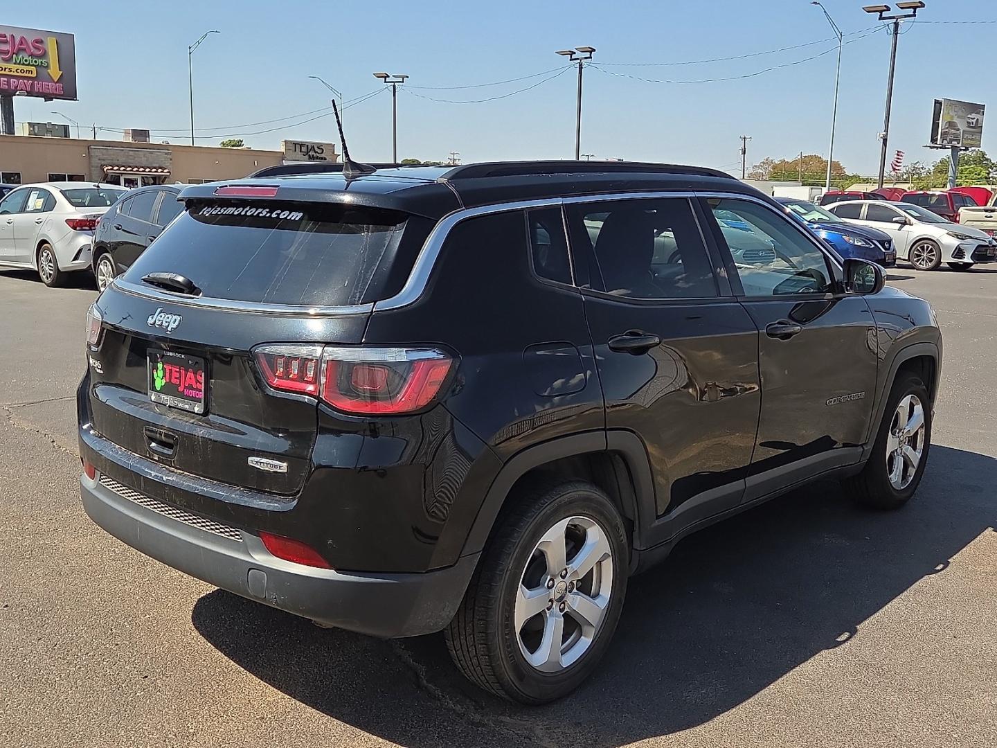 2017 Diamond Black Crystal Pearlcoat - PXJ /Black - X9 Jeep New Compass Latitude FWD (3C4NJCBB1HT) with an Tigershark MultiAir 2.4L I-4 variable valve control, regular unleaded, engine with 180HP engine, located at 4110 Avenue Q, Lubbock, 79412, 33.556553, -101.855820- Photo#2