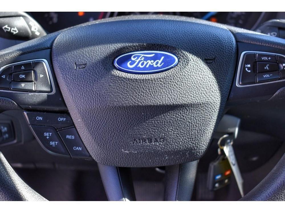 2018 INGOT SILVER METALLIC /CHARCOAL BLACK Ford Focus SE Sedan (1FADP3F22JL) with an 2.0L L4 DOHC 16V engine, AUTOMATIC transmission, located at 3701 Avenue Q, Lubbock, 79412, 33.560417, -101.855019 - Photo #11