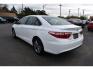 2015 SUPER WHITE /BLACK Toyota Camry 4dr Sdn I4 Auto SE (Natl) (4T1BF1FK2FU) with an 2.5L I-4 DOHC SMPI engine, 6-SPEED AUTOMATIC -INC: PADDLE SHIFTERS transmission, located at 3701 Avenue Q, Lubbock, 79412, (806) 762-3556, 33.560417, -101.855019 - Photo #2