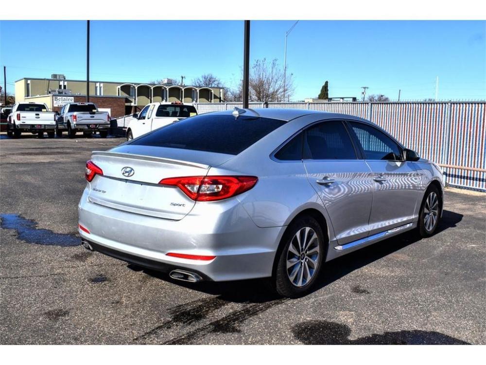 2017 SYMPHONY SILVER /GRAY Hyundai Sonata Sport (5NPE34AF2HH) with an Engine: 2.4L GDI 4-Cylinder engine, 6-SPEED AUTOMATIC W/SHIFTRONIC -INC: OD LOCK-UP TORQUE CONVERTER, SHIFT LOCK AND SHIFTRONIC MODE transmission, located at 3701 Avenue Q, Lubbock, 79412, (806) 762-3556, 33.560417, -101.855019 - Photo #1