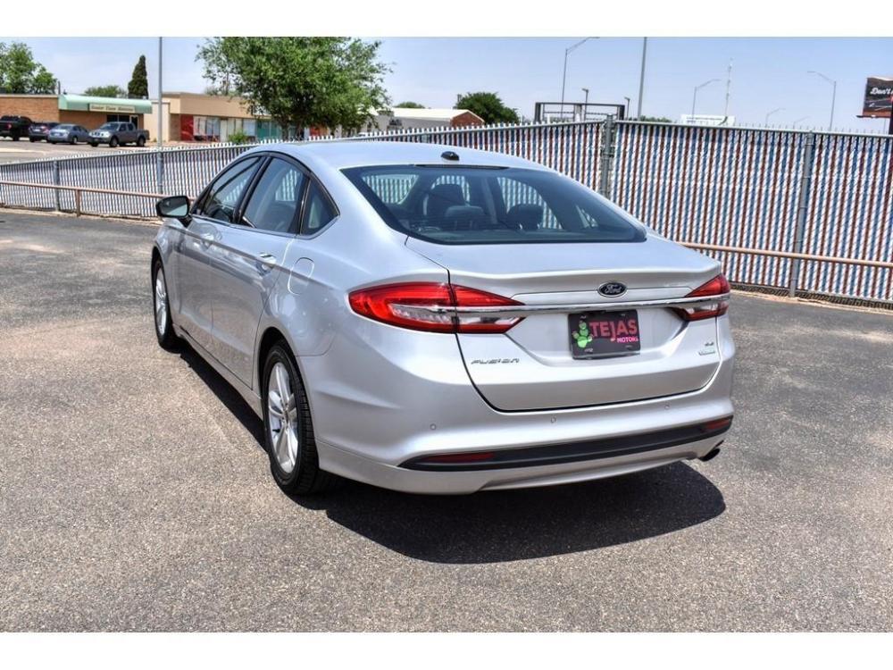 2018 SILVER/BLACK Ford Fusion (3FA6P0HD2JR) with an 1.5L L4 DOHC 16V engine, 6-SPEED AUTOMATIC transmission, located at 3701 Avenue Q, Lubbock, 79412, 33.560417, -101.855019 - Photo #2