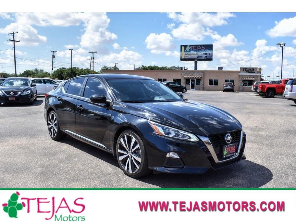 2019 SUPER BLACK Nissan Altima (1N4BL4CV1KN) with an Engine: 2.5L DOHC 16-Valve 4-Cylinder engine, CONTINUOUSLY VARIABLE TRANSMISSION transmission, located at 3701 Avenue Q, Lubbock, 79412, 33.560417, -101.855019 - Photo #0