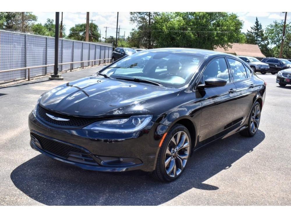 2015 BLACK Chrysler 200 (1C3CCCBG2FN) with an 3.6L V6 DOHC 24V FFV engine, 9-SPEED AUTOMATIC transmission, located at 3701 Avenue Q, Lubbock, 79412, 33.560417, -101.855019 - Photo #1