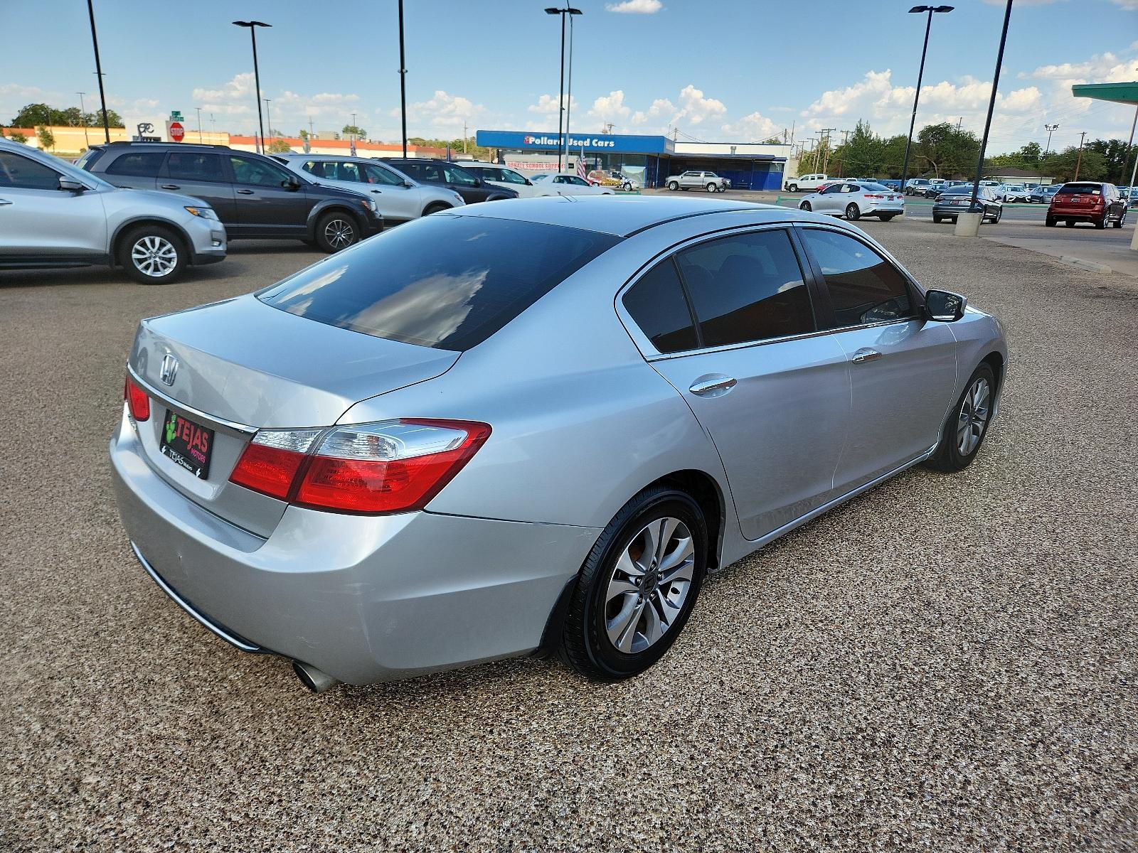 2015 SILVER Honda Accord Sedan LX (1HGCR2F34FA) with an Engine: 2.4L 16-Valve DOHC i-VTEC I-4 engine, located at 4110 Avenue Q, Lubbock, 79412, 33.556553, -101.855820 - 08/16/2023 INSPECTION IN ENVELOPE GOD 08/18/2023 KEY IN ENVELOPE GOD - Photo #1