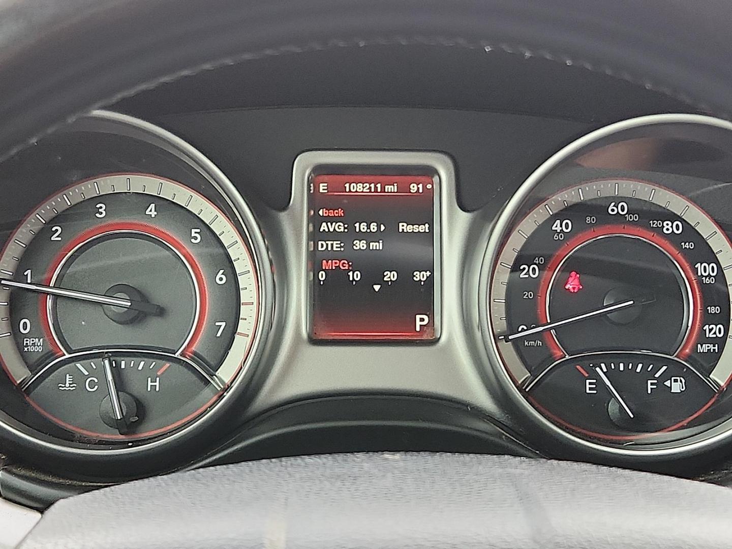2018 Vice White - PW3 /Black - X9 Dodge Journey Crossroad (3C4PDCGB1JT) with an Tigershark MultiAir 2.4L I-4 DOHC, variable valve control, regular unleaded, engine with 173HP engine, located at 4110 Avenue Q, Lubbock, 79412, 33.556553, -101.855820 - 06/11/2026 KEY IN ENVELOPE GOD - Photo#9