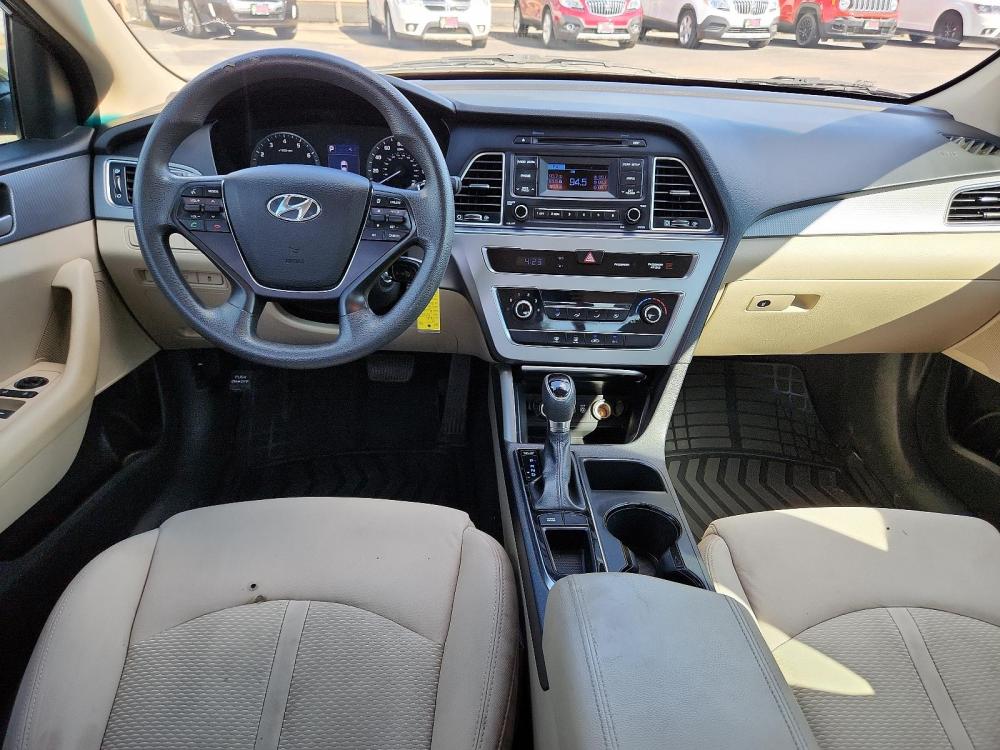 2015 BROWN Hyundai Sonata (5NPE24AF1FH) with an Engine: 2.4L GDI 4-Cylinder engine, 6-SPEED AUTOMATIC W/SHIFTRONIC -INC: OD LOCK-UP TORQUE CONVERTER, SHIFT LOCK AND SHIFTRONIC MANUAL SHIFT MODE transmission, located at 3701 Avenue Q, Lubbock, 79412, 33.560417, -101.855019 - Photo #5