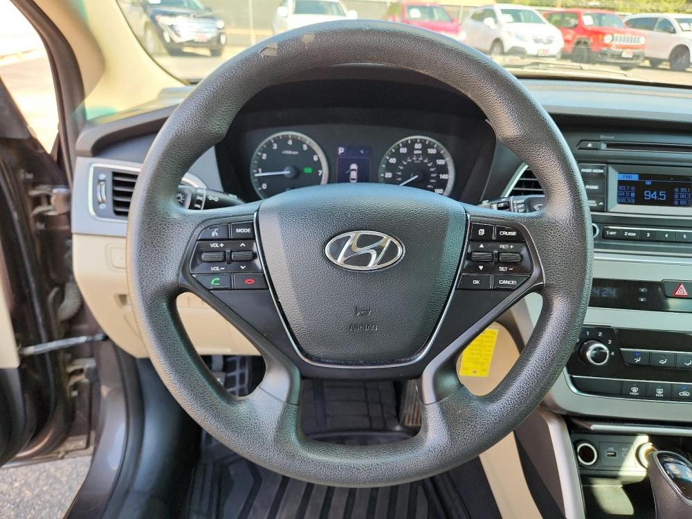 2015 BROWN Hyundai Sonata (5NPE24AF1FH) with an Engine: 2.4L GDI 4-Cylinder engine, 6-SPEED AUTOMATIC W/SHIFTRONIC -INC: OD LOCK-UP TORQUE CONVERTER, SHIFT LOCK AND SHIFTRONIC MANUAL SHIFT MODE transmission, located at 3701 Avenue Q, Lubbock, 79412, 33.560417, -101.855019 - Photo #11