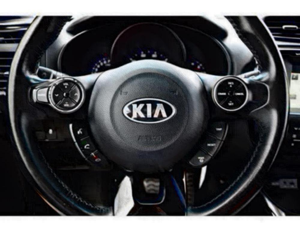 2014 SILVER Kia Soul (KNDJX3A50E7) with an Engine: 2.0L GDI I4 engine, 6-SPEED AUTOMATIC -INC: ACTIVE ECO SYSTEM AND SPORTMATIC SHIFTING transmission, located at 3701 Avenue Q, Lubbock, 79412, 33.560417, -101.855019 - Photo #10