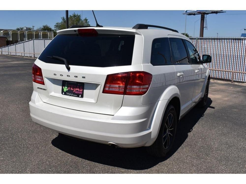 2018 WHITE Dodge Journey (3C4PDCAB7JT) with an 2.4L I4 DOHC 16V Dual VVT engine, 4-SPEED AUTOMATIC VLP transmission, located at 3701 Avenue Q, Lubbock, 79412, 33.560417, -101.855019 - Photo #3