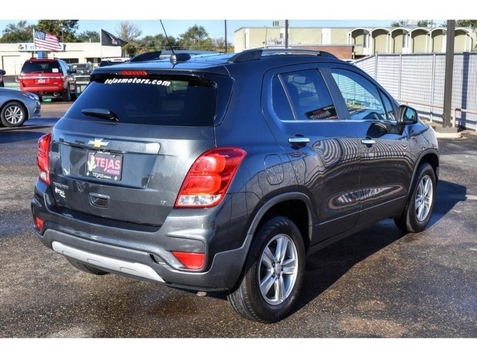 2017 Nightfall Gray Metallic /Jet Black Chevrolet Trax LT (3GNCJPSB6HL) with an ENGINE, ECOTEC TURBO 1.4L VARIABLE VALVE TIMING DOHC 4-CYLINDER SEQUENTIAL MFI engine, located at 4110 Avenue Q, Lubbock, 79412, 33.556553, -101.855820 - SPARE KEY 10/26-JG - Photo #15