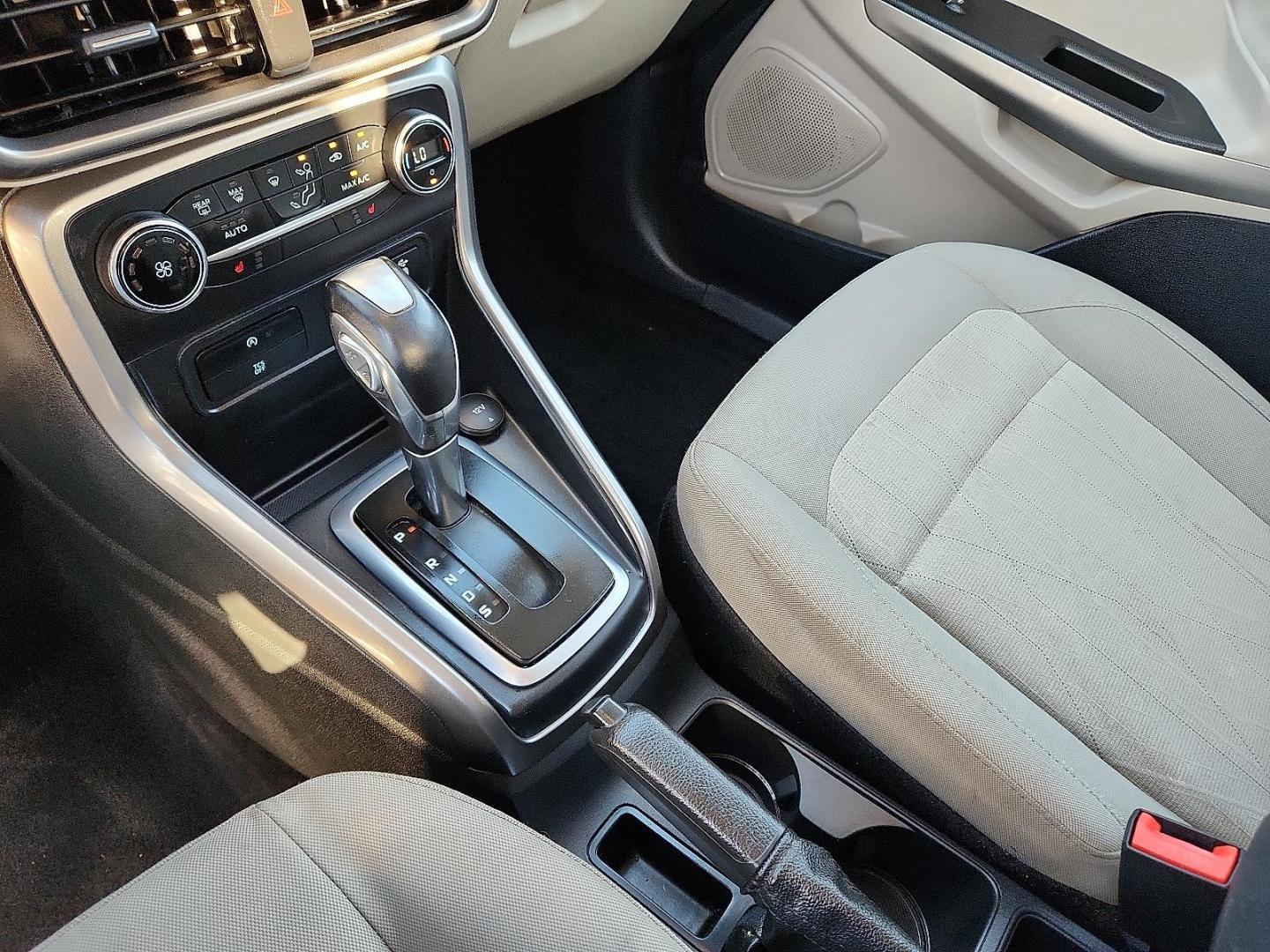 2018 WHITE Ford EcoSport SE (MAJ3P1TE1JC) with an EcoBoost 1L I-3 gasoline direct injection, DOHC, variable valve control, intercooled turbo, regular unleaded, engine with 123HP engine, located at 4110 Avenue Q, Lubbock, 79412, 33.556553, -101.855820 - 04/13/2023 KEYS IN ENVELOPE GOD - Photo#11