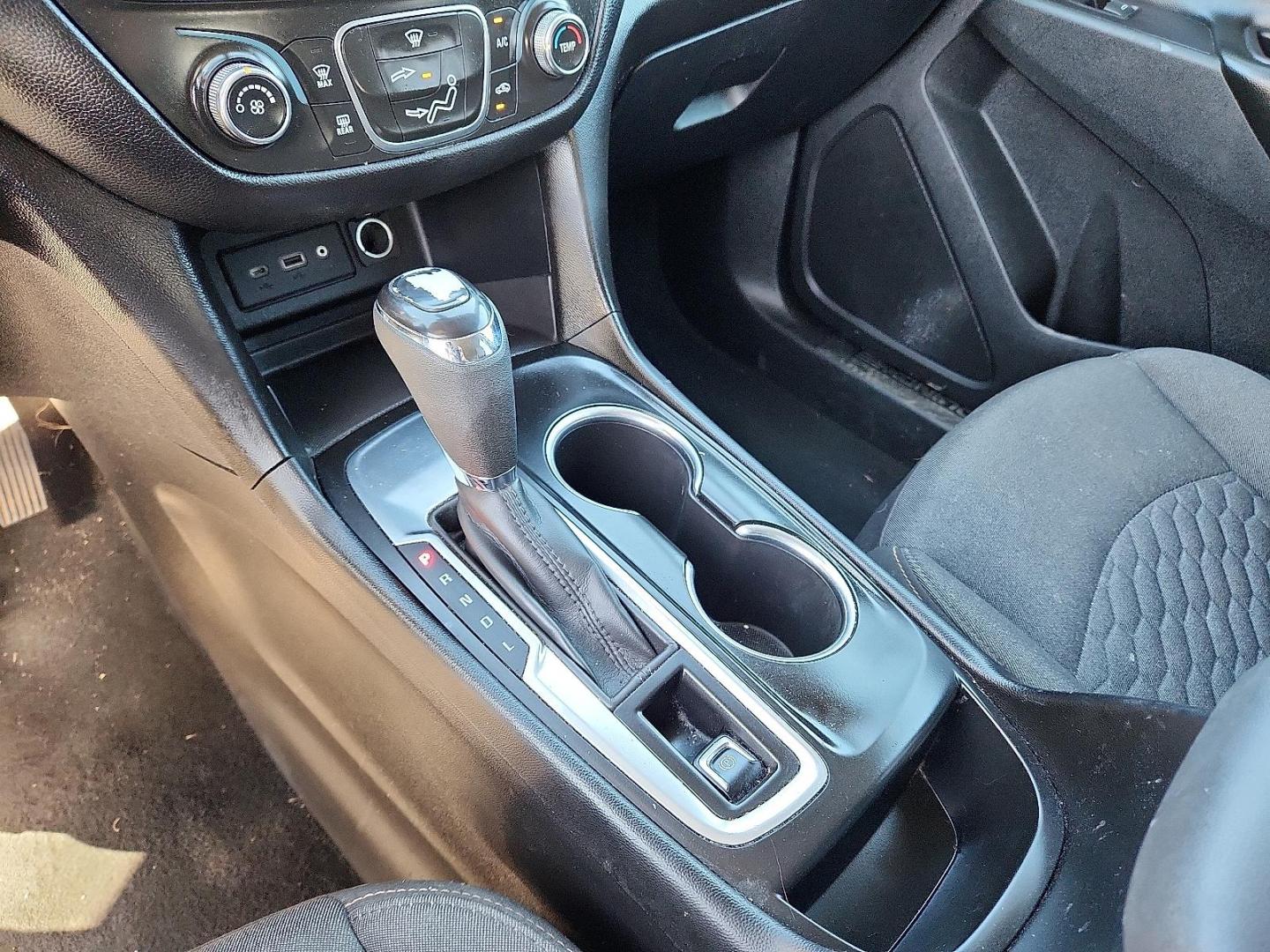 2019 Summit White - GAZ /Jet Black/Cinnamon - HQJ Chevrolet Equinox LT (2GNAXKEV5K6) with an 1.5L I-4 gasoline direct injection, DOHC, VVT variable valve control, intercooled turbo, regular unleaded, engine with 170HP engine, located at 4110 Avenue Q, Lubbock, 79412, 33.556553, -101.855820 - Photo#11