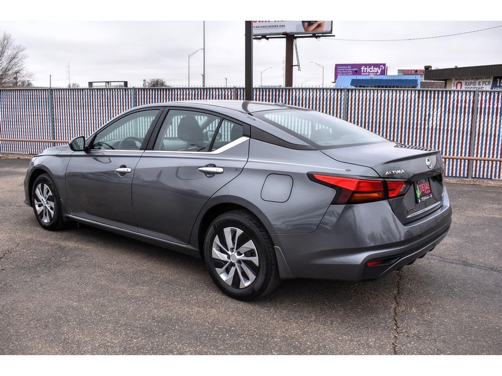 2019 Gun Metallic /Charcoal Nissan Altima 2.5 S (1N4BL4BW7KC) with an Engine: 2.5L DOHC 16-Valve 4-Cylinder engine, located at 4110 Avenue Q, Lubbock, 79412, 33.556553, -101.855820 - 01/28/2023 KEY IN ENVELOPE GOD - Photo #2