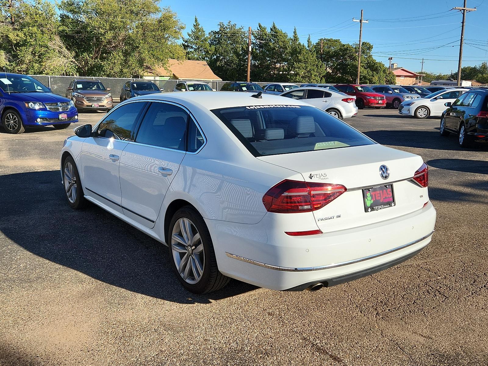 2017 WHITE Volkswagen Passat 1.8T SE w/Technology (1VWGT7A38HC) with an Engine: 1.8L TSI 170 HP 16V Turbo 4-Cylinder -inc: direct injection engine, located at 4110 Avenue Q, Lubbock, 79412, 33.556553, -101.855820 - 12/15/2023 INSPECTION IN ENVELOPE GOD 01/10/2023 key in envelope god - Photo #2