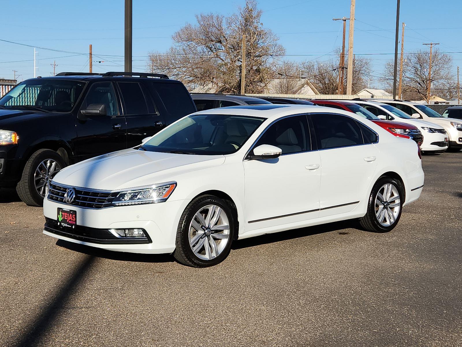 2017 Pure White /Cornsilk Beige w/Brown Volkswagen Passat 1.8T SE w/Technology (1VWGT7A38HC) with an Engine: 1.8L TSI 170 HP 16V Turbo 4-Cylinder -inc: direct injection engine, located at 4110 Avenue Q, Lubbock, 79412, 33.556553, -101.855820 - Photo #1