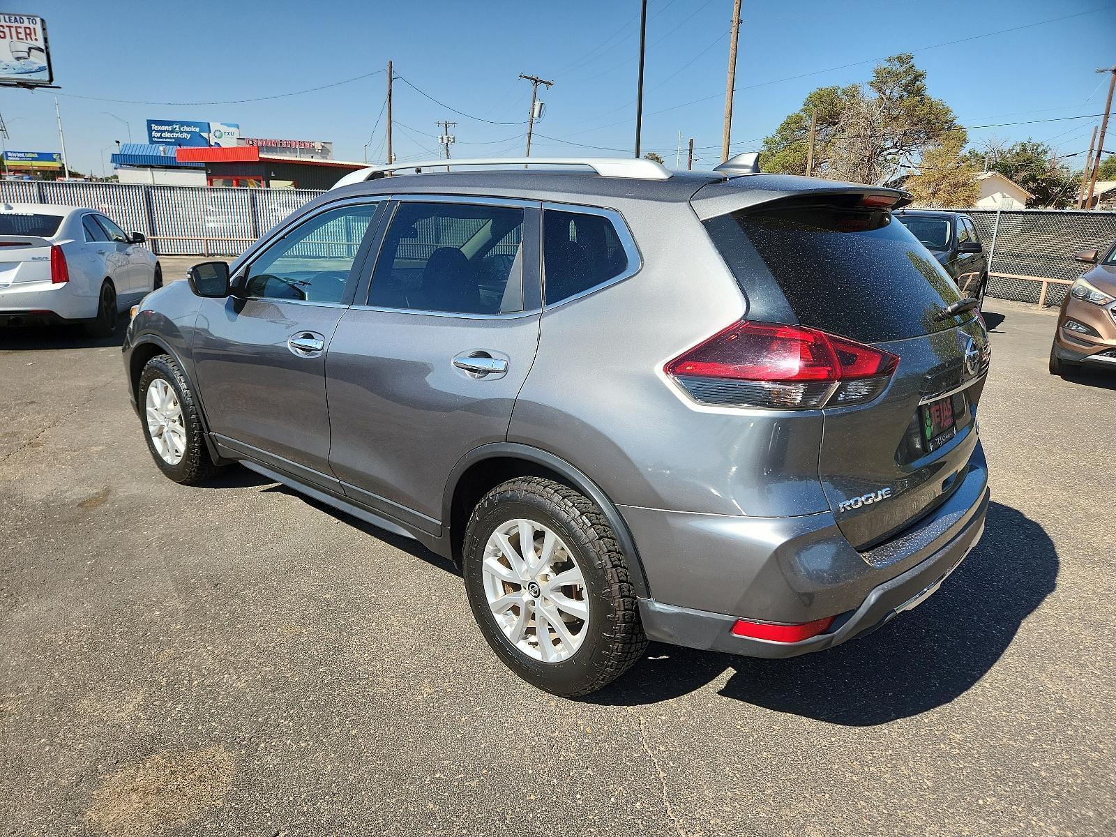 2019 Gun Metallic /Charcoal Nissan Rogue S (5N1AT2MT5KC) with an Engine: 2.5L DOHC 16-Valve I4 -inc: ECO mode engine, located at 4110 Avenue Q, Lubbock, 79412, 33.556553, -101.855820 - Photo #3