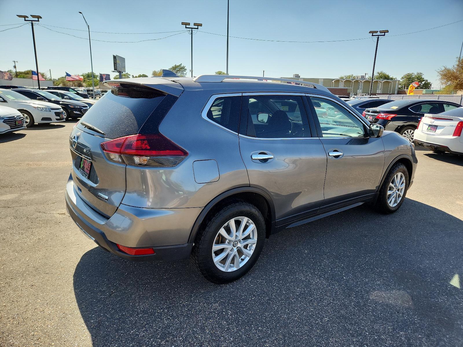2019 Gun Metallic /Charcoal Nissan Rogue S (5N1AT2MT5KC) with an Engine: 2.5L DOHC 16-Valve I4 -inc: ECO mode engine, located at 4110 Avenue Q, Lubbock, 79412, 33.556553, -101.855820 - Photo #4