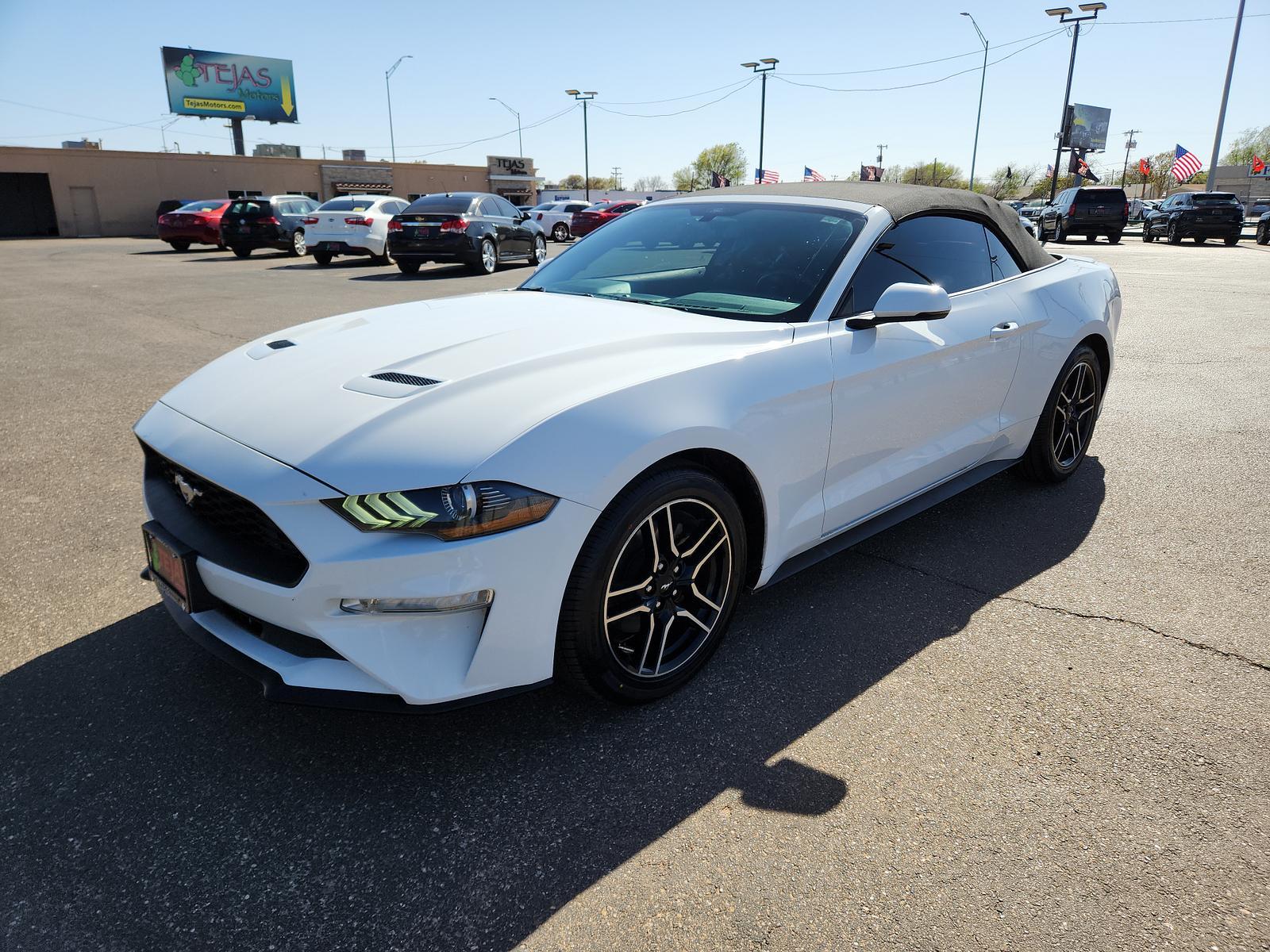 2018 Oxford White - YZ /Ebony w/Metal Gray Stitch - 51 Ford Mustang EcoBoost Premium (1FATP8UH2J5) with an ENGINE: 2.3L ECOBOOST engine, located at 4110 Avenue Q, Lubbock, 79412, 33.556553, -101.855820 - 04/08/2023 KEY IN ENVELOPE GOD - Photo #1