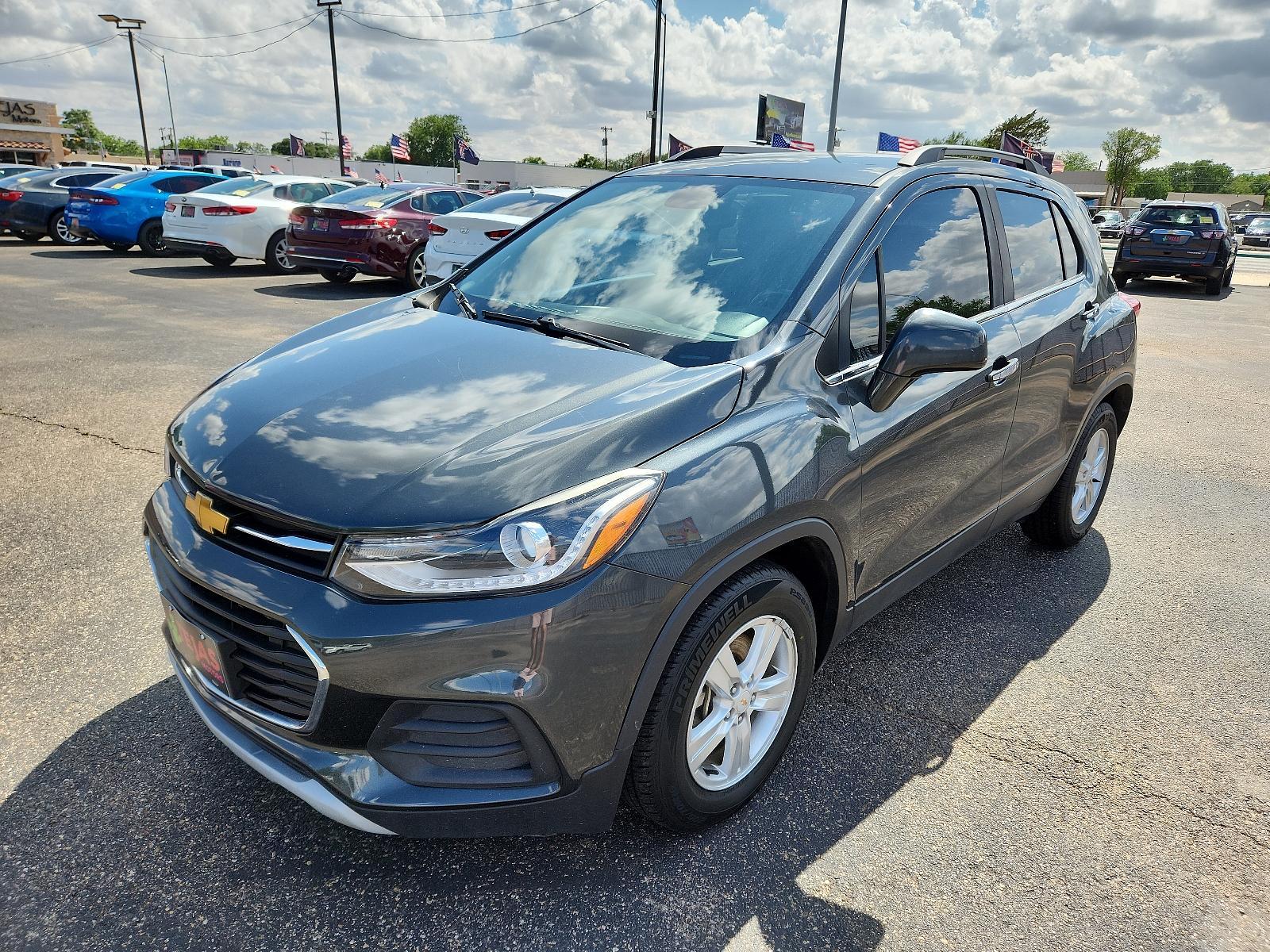 2017 GRAY Chevrolet Trax LT (KL7CJLSB6HB) with an ENGINE, ECOTEC TURBO 1.4L VARIABLE VALVE TIMING DOHC 4-CYLINDER SEQUENTIAL MFI engine, located at 4110 Avenue Q, Lubbock, 79412, 33.556553, -101.855820 - 05/20/2023 KEY IN ENVELOPE GOD - Photo #3