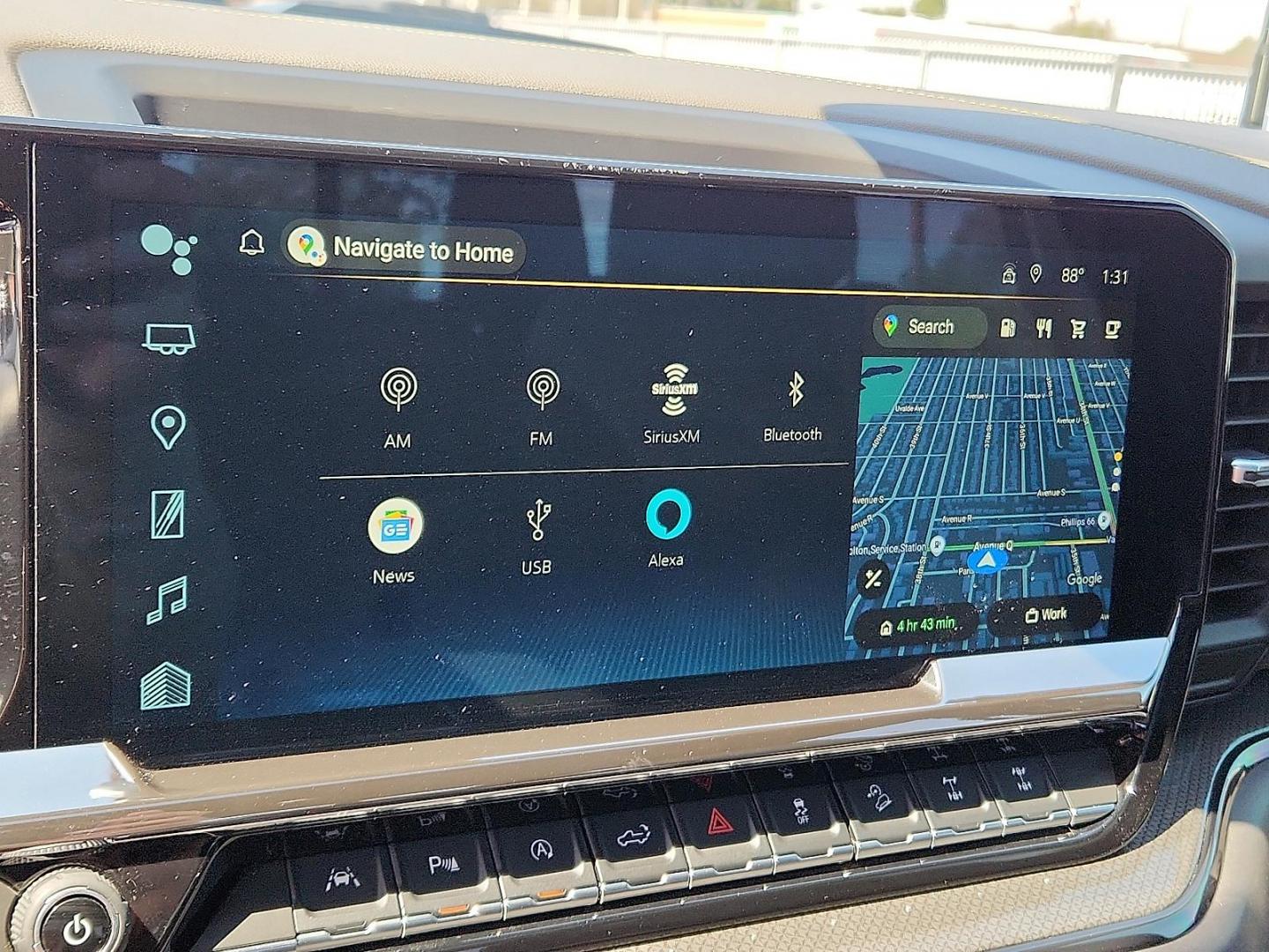 2022 /Jet Black/Graystone Chevrolet Silverado 1500 4WD Crew Cab Short Bed ZR2 (3GCUDHEL0NG) with an EcoTec3 6.2L V-8 gasoline direct injection, variable valve control, premium unleaded, engine with cylinder deactivation and 420HP engine, located at 4110 Avenue Q, Lubbock, 79412, 33.556553, -101.855820 - Photo#8