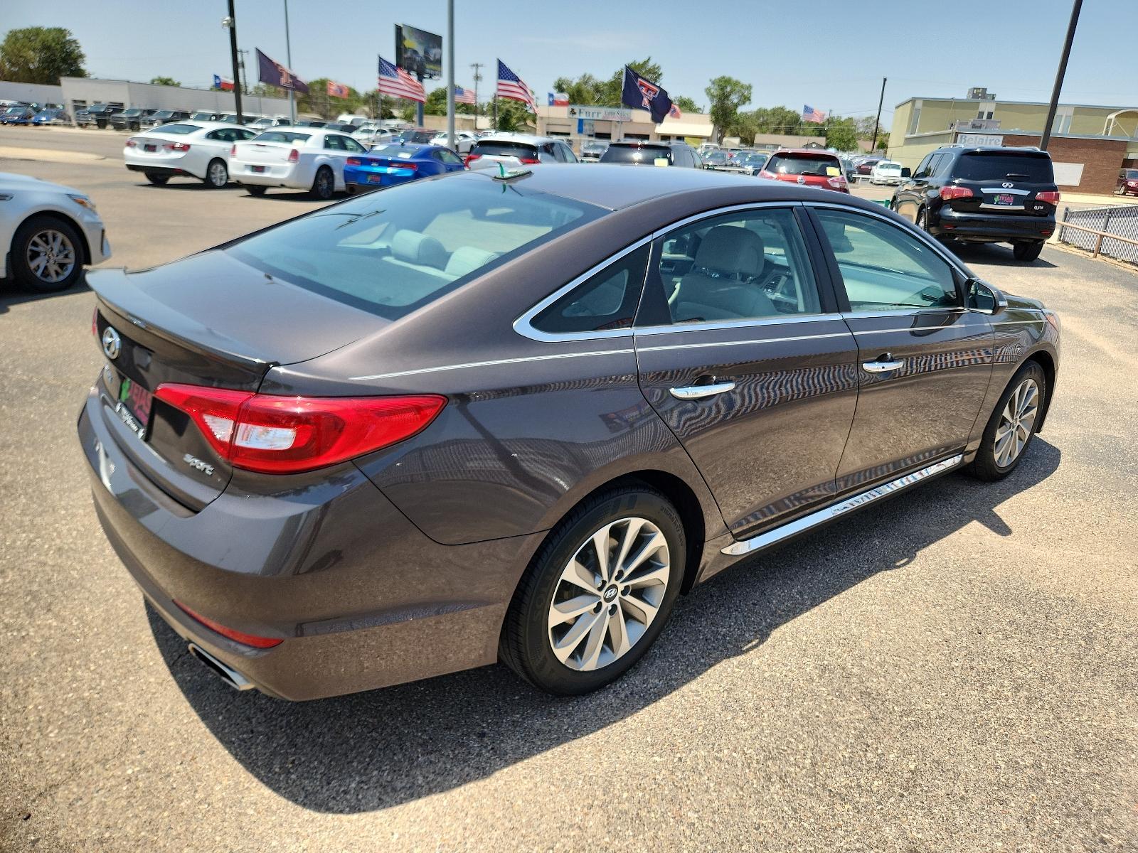 2017 BROWN Hyundai Sonata Sport (5NPE34AFXHH) with an Engine: 2.4L GDI 4-Cylinder engine, located at 4110 Avenue Q, Lubbock, 79412, 33.556553, -101.855820 - 07/27/2023 INSPECTION IN ENVELOPE GOD 07/29/2023 KEY IN ENVELOPE GOD - Photo #1