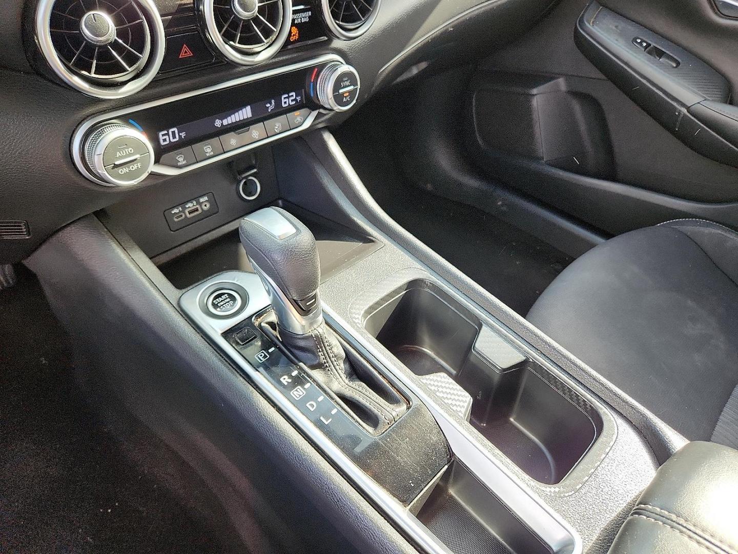 2020 GRAY Nissan Sentra SV Xtronic CVT (3N1AB8CV7LY) with an 2L I-4 gasoline direct injection, DOHC, variable valve control, regular unleaded, engine with 149HP engine, located at 4110 Avenue Q, Lubbock, 79412, 33.556553, -101.855820 - Photo#11