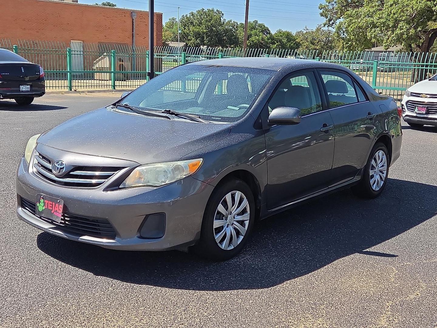 2013 Magnetic Gray Metallic - 1G3 /Ash - 16 Toyota Corolla LE (5YFBU4EE4DP) with an 1.8L I-4 DOHC, variable valve control, regular unleaded, engine with 132HP engine, located at 4110 Avenue Q, Lubbock, 79412, 33.556553, -101.855820 - Photo#4