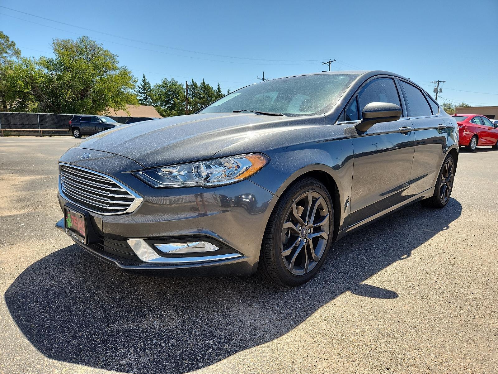 2018 GRAY /Grey Ford Fusion SE (3FA6P0HD5JR) with an ENGINE: 1.5L ECOBOOST engine, located at 4110 Avenue Q, Lubbock, 79412, 33.556553, -101.855820 - 8/11/2023 KEY AND INSPECTION IN ENVELOPE GOD - Photo #2