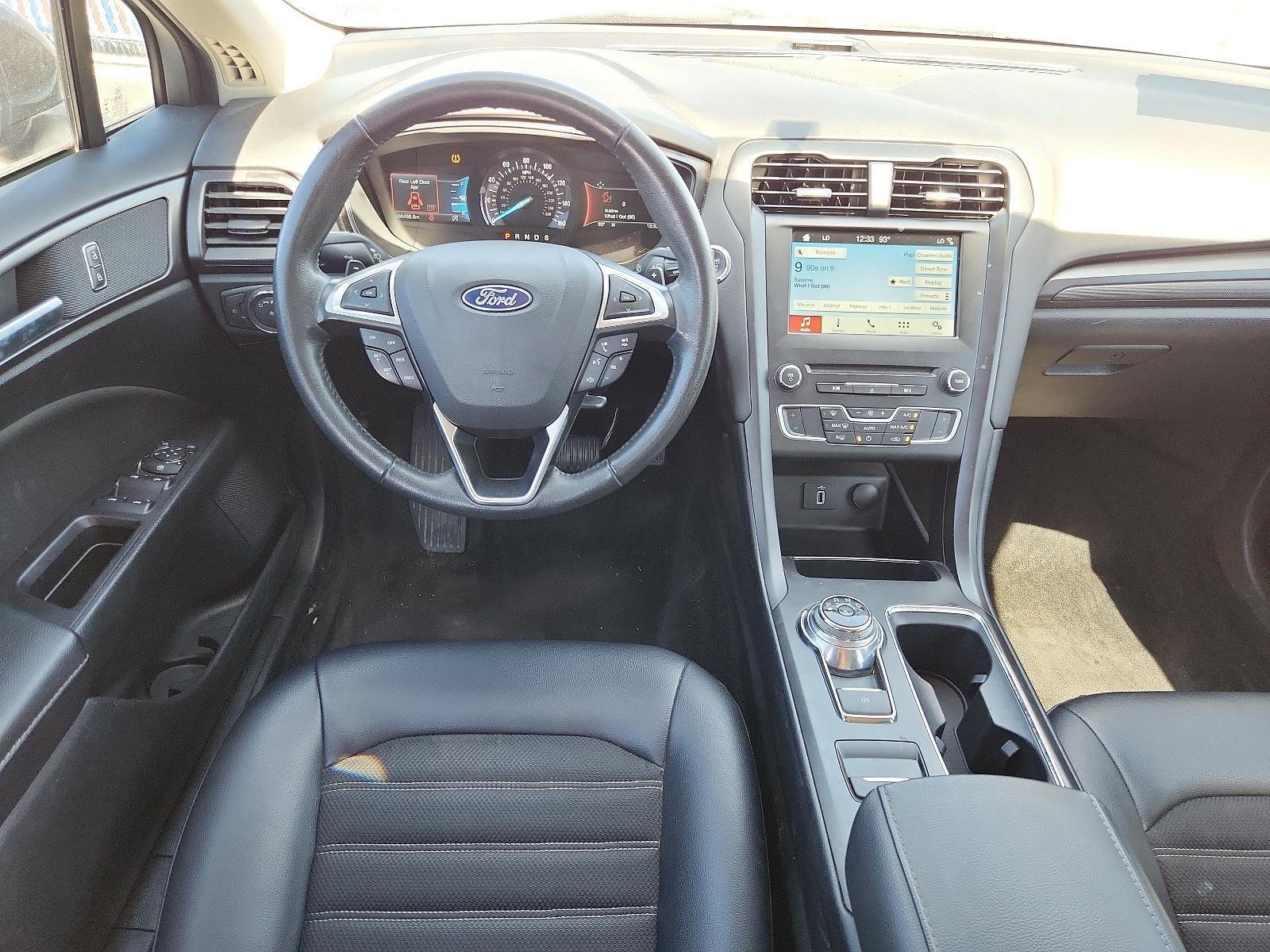 2018 GRAY /Grey Ford Fusion SE (3FA6P0HD5JR) with an ENGINE: 1.5L ECOBOOST engine, located at 4110 Avenue Q, Lubbock, 79412, 33.556553, -101.855820 - 8/11/2023 KEY AND INSPECTION IN ENVELOPE GOD - Photo #7