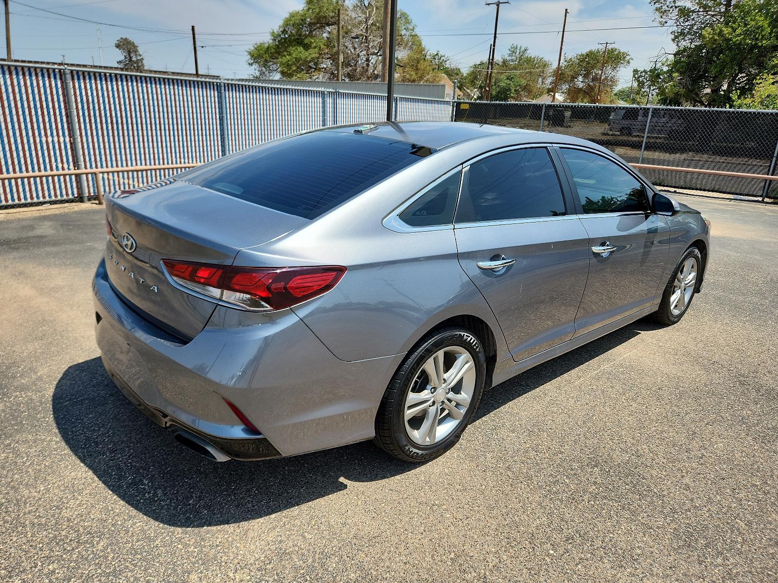 2018 Machine Gray - 2C /Gray - GG Hyundai Sonata SEL (5NPE34AF4JH) with an Engine: 2.4L GDI 4-Cylinder engine, located at 4110 Avenue Q, Lubbock, 79412, 33.556553, -101.855820 - 08/15/2023 KEY IN ENVELOPE GOD 08/16/2023 inspection in envelope god - Photo #1