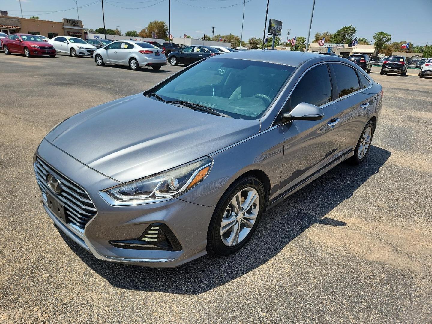 2018 Machine Gray - 2C /Gray - GG Hyundai Sonata SEL (5NPE34AF4JH) with an Engine: 2.4L GDI 4-Cylinder engine, located at 4110 Avenue Q, Lubbock, 79412, 33.556553, -101.855820 - 08/15/2023 KEY IN ENVELOPE GOD 08/16/2023 inspection in envelope god - Photo#3