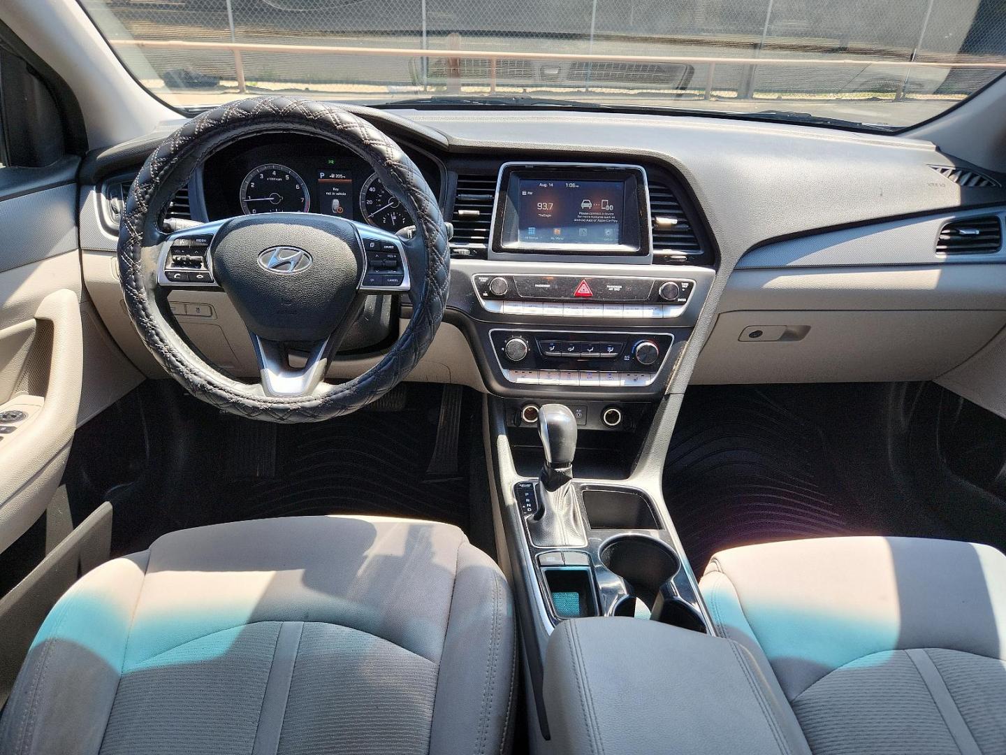 2018 Machine Gray - 2C /Gray - GG Hyundai Sonata SEL (5NPE34AF4JH) with an Engine: 2.4L GDI 4-Cylinder engine, located at 4110 Avenue Q, Lubbock, 79412, 33.556553, -101.855820 - 08/15/2023 KEY IN ENVELOPE GOD 08/16/2023 inspection in envelope god - Photo#5