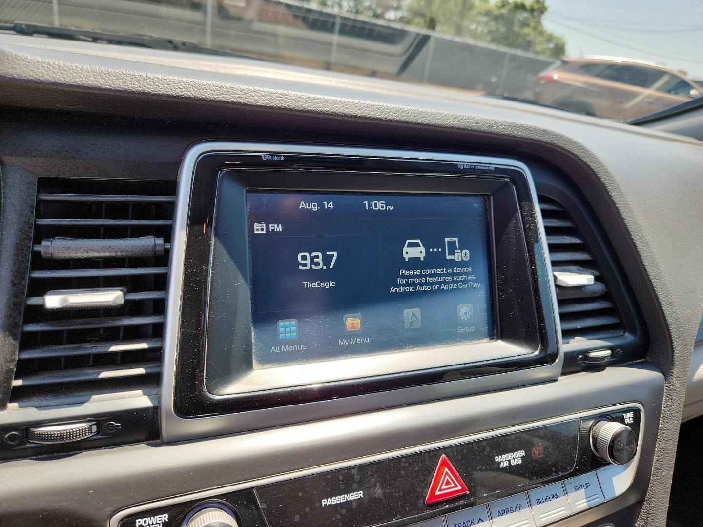 2018 Machine Gray - 2C /Gray - GG Hyundai Sonata SEL (5NPE34AF4JH) with an Engine: 2.4L GDI 4-Cylinder engine, located at 4110 Avenue Q, Lubbock, 79412, 33.556553, -101.855820 - 08/15/2023 KEY IN ENVELOPE GOD 08/16/2023 inspection in envelope god - Photo#8