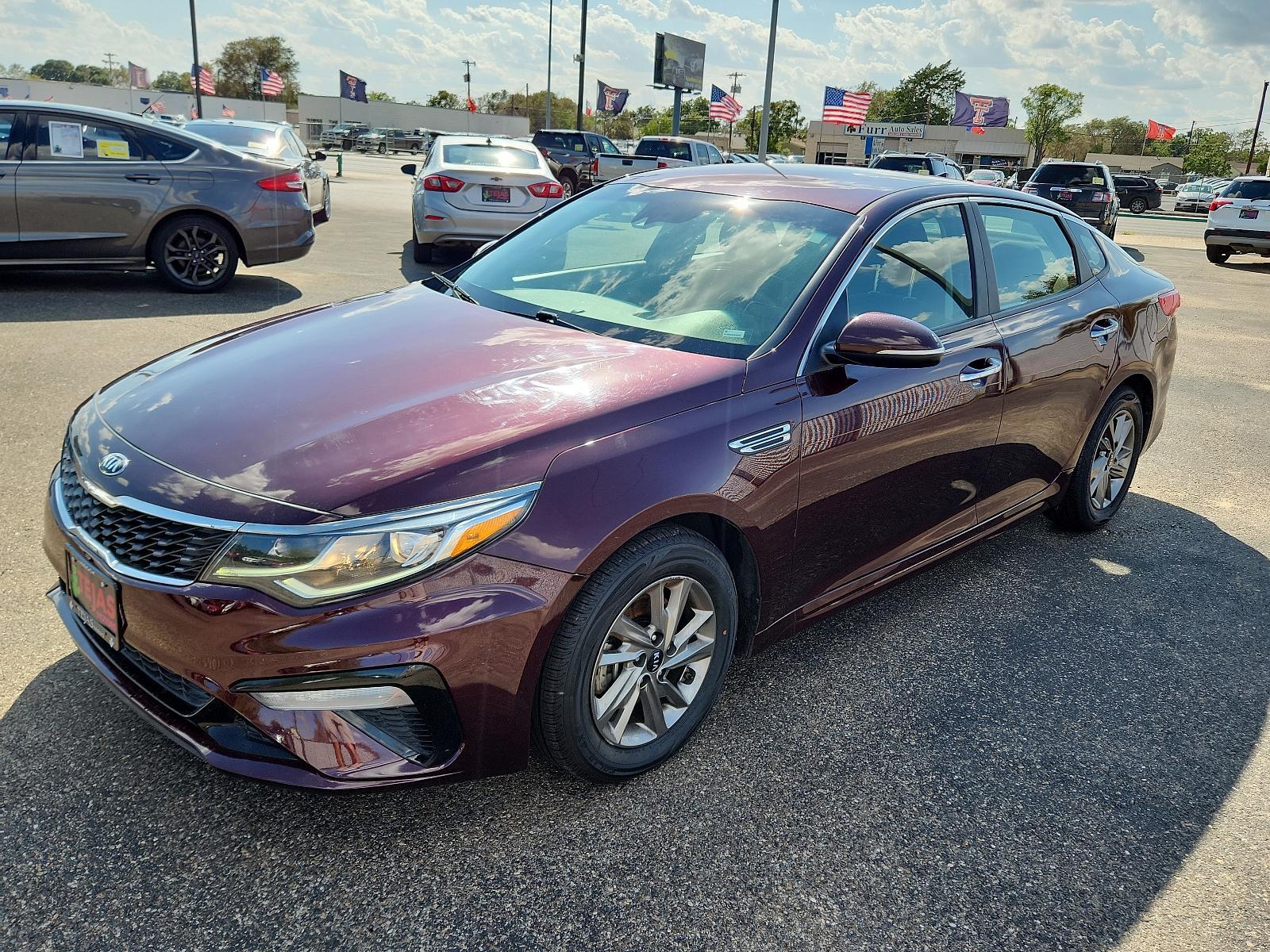 2019 PURPLE Kia Optima LX (5XXGT4L34KG) with an Engine: 2.4L DOHC I4 GDI engine, located at 4110 Avenue Q, Lubbock, 79412, 33.556553, -101.855820 - 09/09/2023 KEY AND INSPECTION IN ENVELOPE GOD - Photo #3