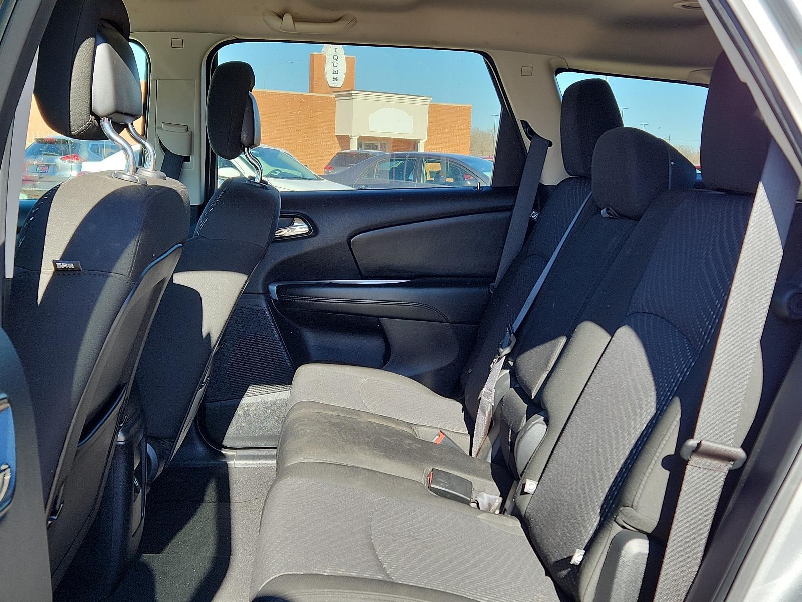 2020 SILVER Dodge Journey SE Value (3C4PDCAB8LT) with an ENGINE: 2.4L I4 DOHC 16V DUAL VVT engine, located at 4110 Avenue Q, Lubbock, 79412, 33.556553, -101.855820 - 10/12/2023 KEY AND INSPECTION IN ENVELOPE GOD - Photo #4