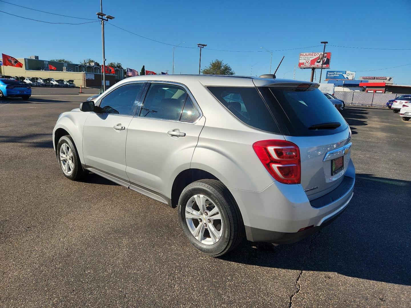 2017 SILVER Chevrolet Equinox LS (2GNALBEK3H1) with an ECOTEC 2.4L I-4 gasoline direct injection, DOHC, VVT variable valve control, regular unleaded, engine with 182HP engine, located at 4110 Avenue Q, Lubbock, 79412, 33.556553, -101.855820 - 10/21/2023 INSPECTION AND KEY IN ENVELOPE GOD - Photo#2