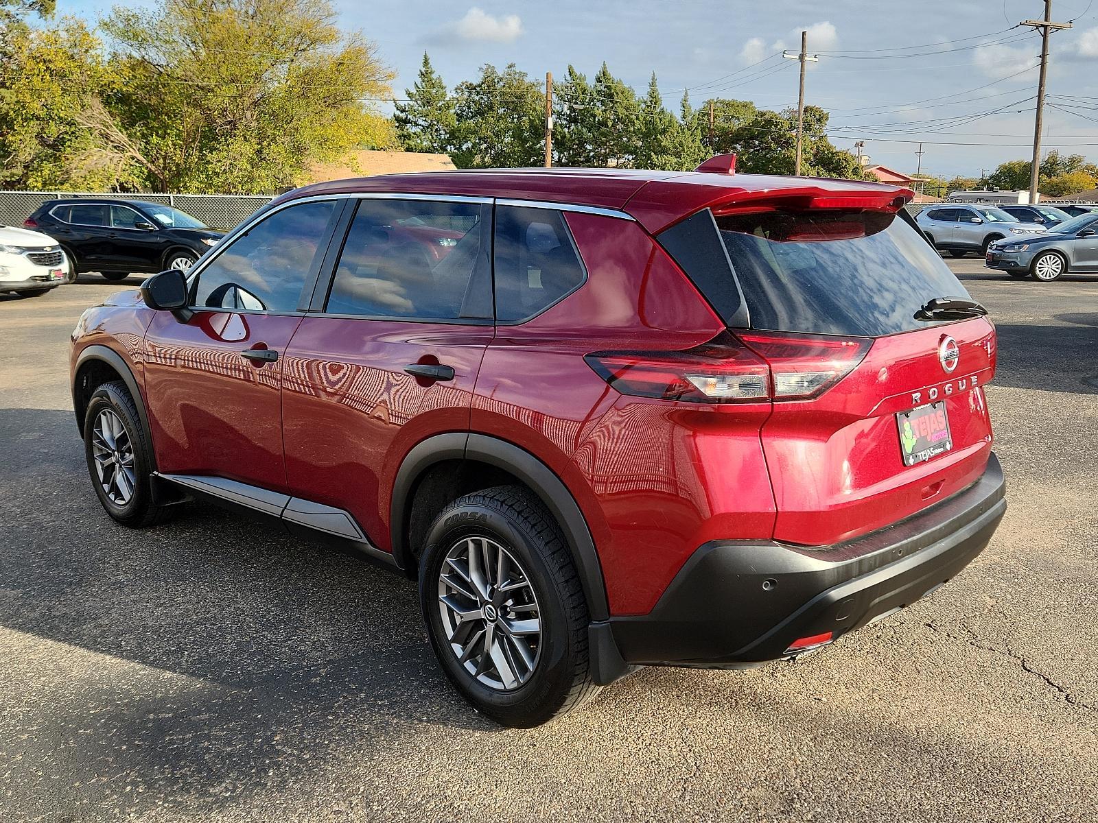 2021 RED Nissan Rogue S (JN8AT3AA8MW) with an Engine: 2.5L DOHC 16-Valve I4 -inc: ECO mode engine, located at 4110 Avenue Q, Lubbock, 79412, 33.556553, -101.855820 - 11/09/2023 INSPECTION IN ENVELOPE GOD - Photo #2