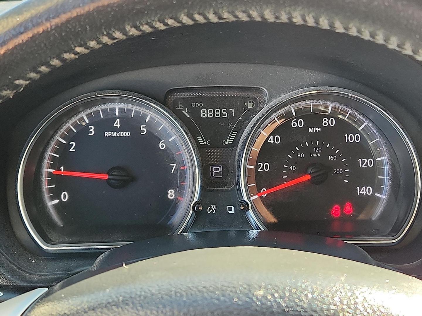 2018 Cayenne Red - NAH /Charcoal - G Nissan Versa 1.6 SV (3N1CN7AP8JL) with an 1.6L I-4 DOHC, variable valve control, regular unleaded, engine with 109HP engine, located at 4110 Avenue Q, Lubbock, 79412, 33.556553, -101.855820 - Photo#9