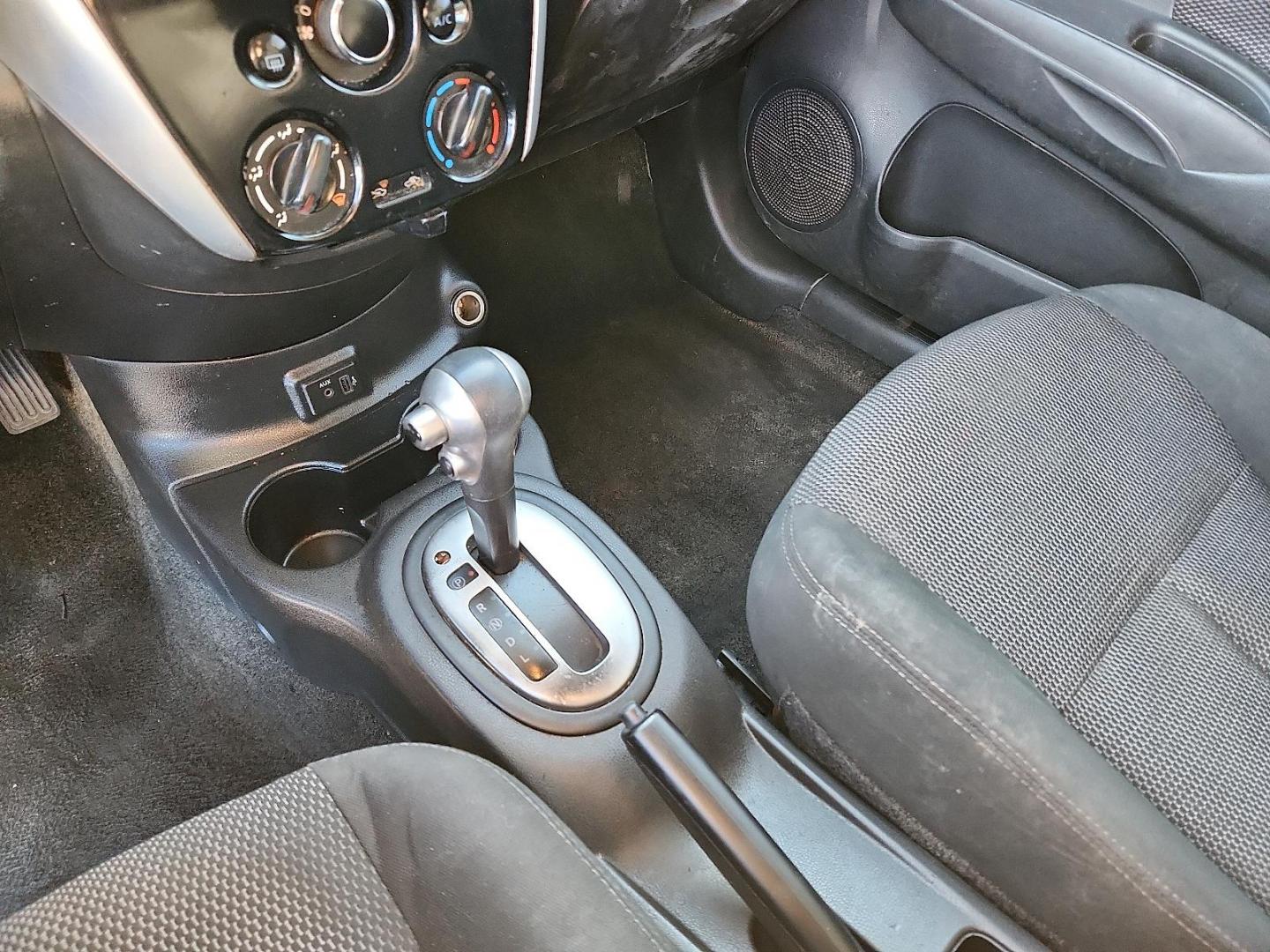 2018 Cayenne Red - NAH /Charcoal - G Nissan Versa 1.6 SV (3N1CN7AP8JL) with an 1.6L I-4 DOHC, variable valve control, regular unleaded, engine with 109HP engine, located at 4110 Avenue Q, Lubbock, 79412, 33.556553, -101.855820 - Photo#11