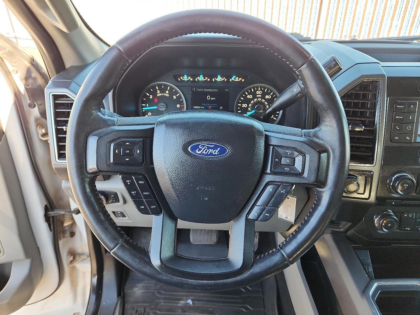 2018 WHITE Ford F-150 XLT (1FTEW1EP5JK) with an EcoBoost 2.7L V-6 port/direct injection, DOHC, Ti-VCT variable valve control, twin turbo, regular unleaded, engine with 325HP engine, located at 4110 Avenue Q, Lubbock, 79412, 33.556553, -101.855820 - Photo#10