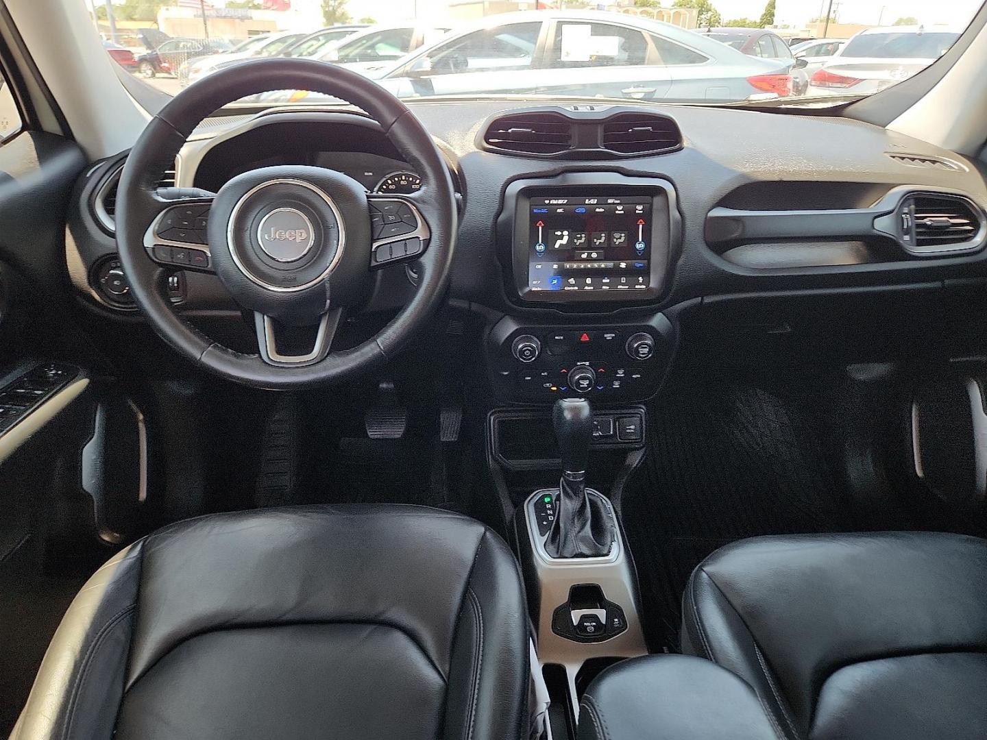 2018 WHITE Jeep Renegade Limited FWD (ZACCJADB3JP) with an Tigershark MultiAir 2.4L I-4 variable valve control, regular unleaded, engine with 180HP engine, located at 4110 Avenue Q, Lubbock, 79412, 33.556553, -101.855820 - Photo#5