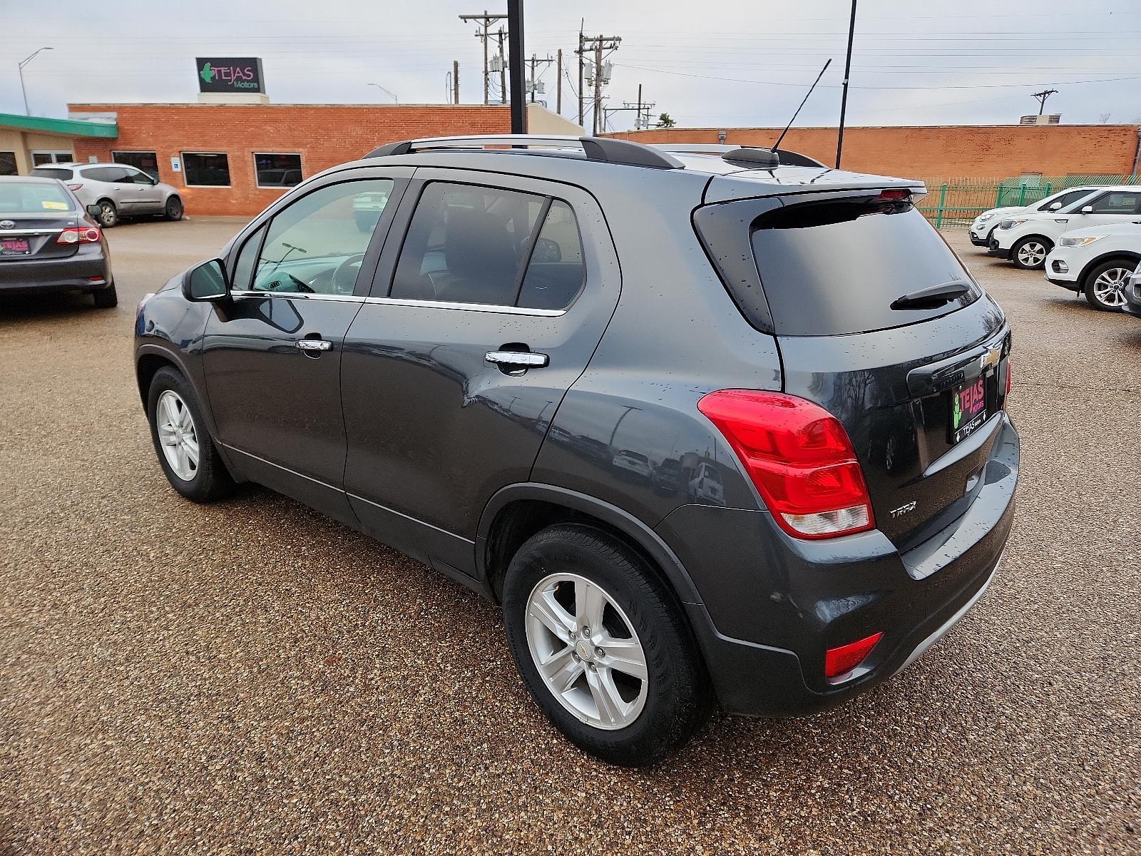 2018 GRAY Chevrolet Trax LT (KL7CJLSB3JB) with an ENGINE, ECOTEC TURBO 1.4L VARIABLE VALVE TIMING DOHC 4-CYLINDER SEQUENTIAL MFI engine, located at 4110 Avenue Q, Lubbock, 79412, 33.556553, -101.855820 - 01/23/2024 INSPECTION IN ENVELOPE GOD 01/30/2024 KEY IN ENVELOPE GOD - Photo #2