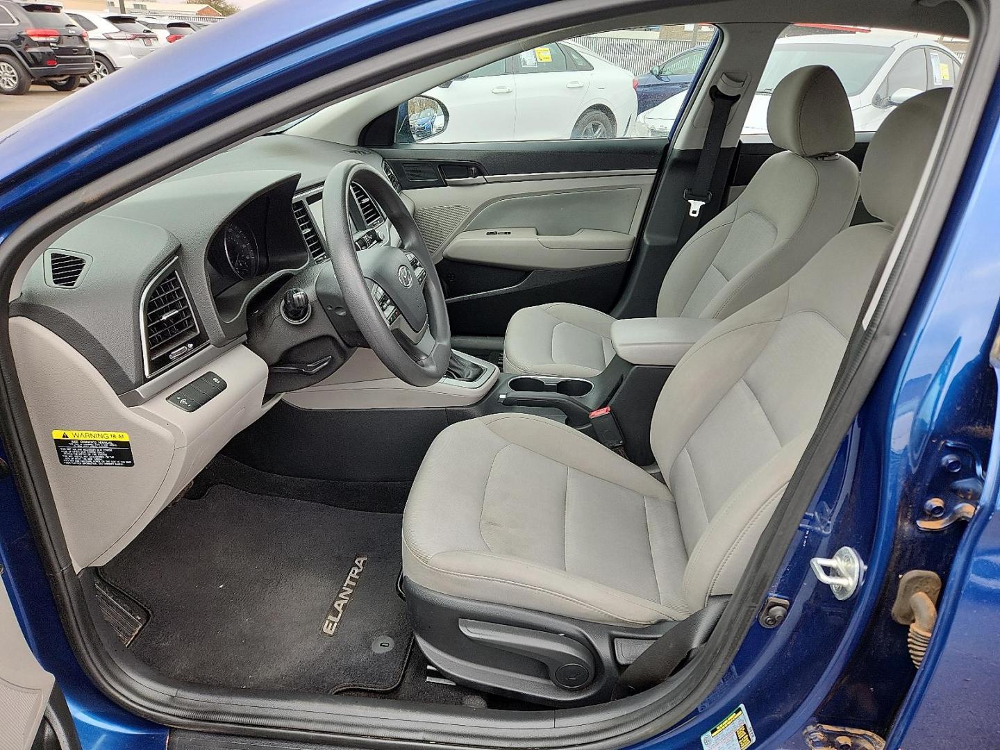 2017 BLUE Hyundai Elantra SE (5NPD84LF4HH) with an Nu 2L I-4 DOHC, D-CVVT variable valve control, regular unleaded, engine with 147HP engine, located at 4110 Avenue Q, Lubbock, 79412, 33.556553, -101.855820 - 01/30/2024 INSPECTION AND KEY IN ENVELOPE GOD - Photo#6