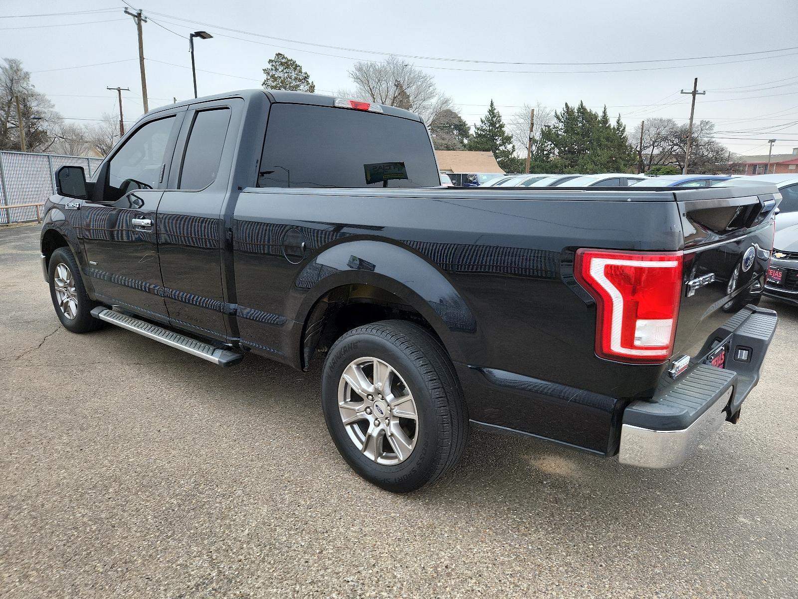 2016 BLACK /Grey Ford F-150 XLT (1FTEX1CP1GK) with an ENGINE: 2.7L V6 ECOBOOST engine, located at 4110 Avenue Q, Lubbock, 79412, 33.556553, -101.855820 - 01/27/24 INSPECTION IN INVENTORY GOD 01/30/2024 KEY IN ENVELOPE GOD - Photo #2