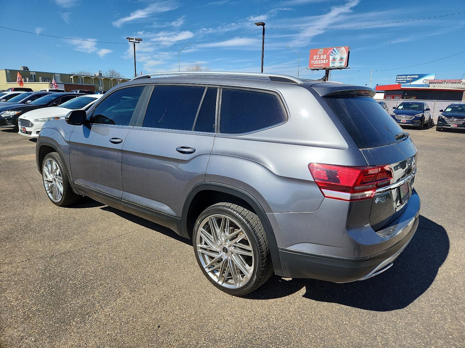 2018 GRAY Volkswagen Atlas 2.0T S (1V2AP2CA8JC) with an Engine: 2.0L TSI I-4 DOHC 16-Valve Turbocharged engine, located at 4110 Avenue Q, Lubbock, 79412, 33.556553, -101.855820 - 02/07/2024 inspection in envelope god - Photo #2
