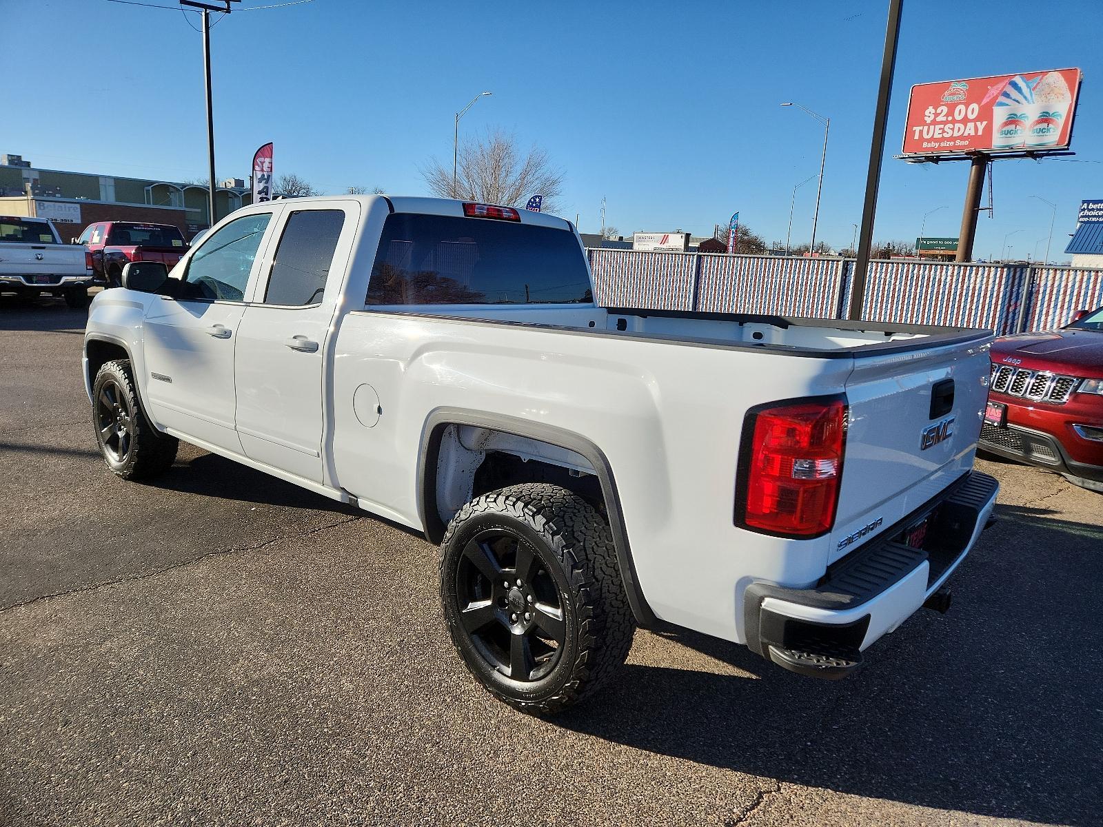 2016 WHITE GMC Sierra 1500 Base Double Cab 2WD (1GTR1LEH8GZ) with an ENGINE, 4.3L ECOTEC3 V6 WITH ACTIVE FUEL MANAGEMENT engine, located at 4110 Avenue Q, Lubbock, 79412, 33.556553, -101.855820 - 02/08/2024 INSPECTION AND KEY IN ENVELOPE GOD - Photo #2