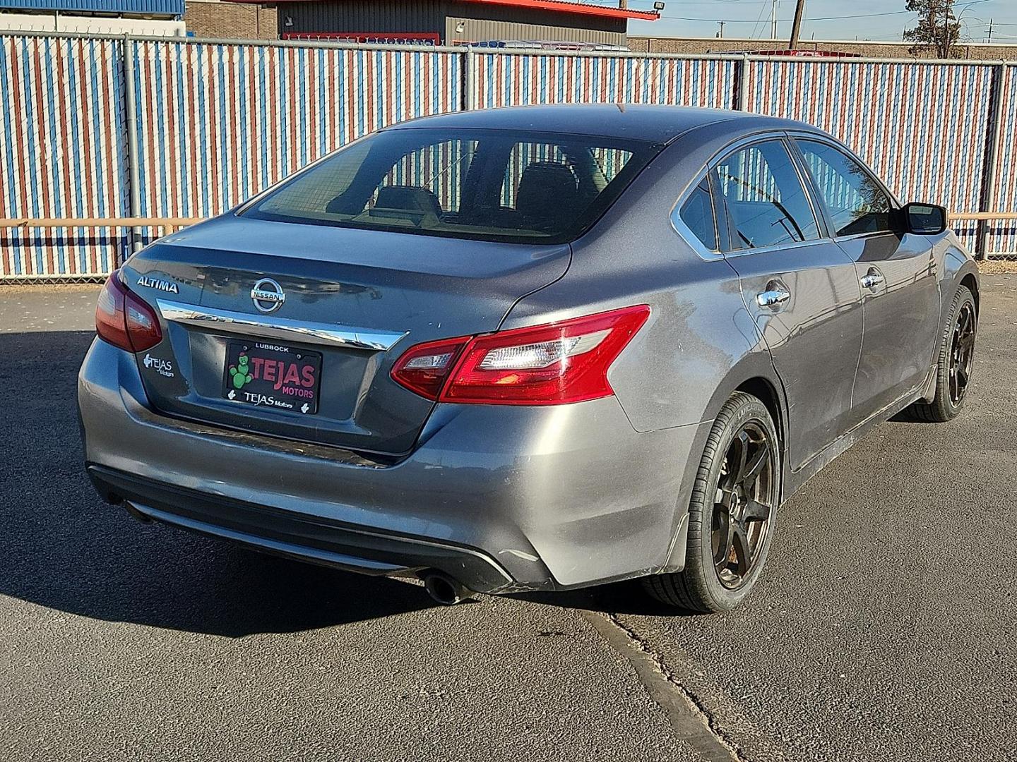 2018 GRAY Nissan Altima 2.5 S (1N4AL3AP3JC) with an 2.5L I-4 DOHC, variable valve control, regular unleaded, engine with 179HP engine, located at 4110 Avenue Q, Lubbock, 79412, 33.556553, -101.855820 - 12/05/2025 KEY IN ENVELOPE GOD - Photo#1
