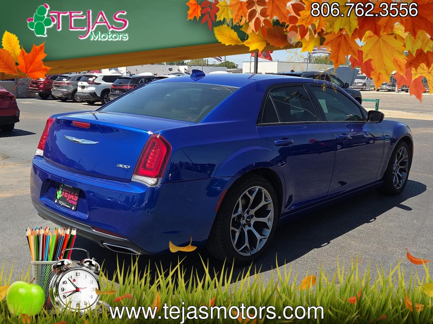 2018 Ocean Blue Metallic Clearcoat - PBM /Black - X9 Chrysler 300 Touring (2C3CCAAG2JH) with an Pentastar 3.6L V-6 DOHC, variable valve control, regular unleaded, engine with 292HP engine, located at 4110 Avenue Q, Lubbock, 79412, 33.556553, -101.855820- Photo#2